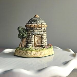 David Winter Cottages Cameos One Man Jail 1991